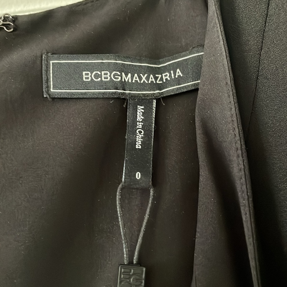 BCBGMaxAzria Black Dress 🖤💖 WORN ONCE - Picture 4 of 11